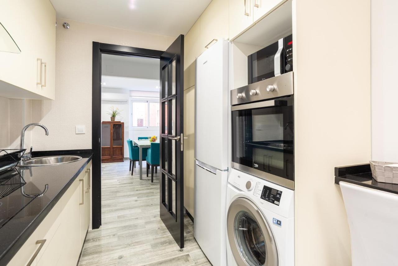 Faro, Bonito Apartamento En La Malagueta Málaga Exterior foto